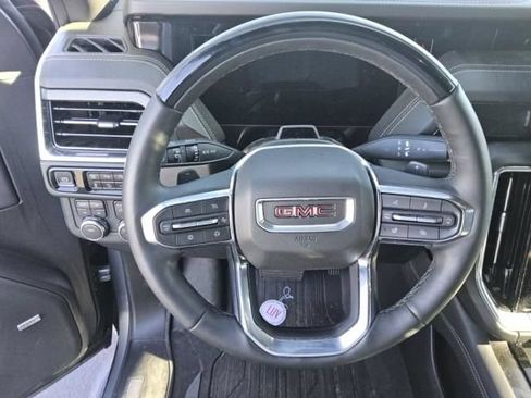 Used 2025 GMC Yukon Elevation AWD/4WD image 7
