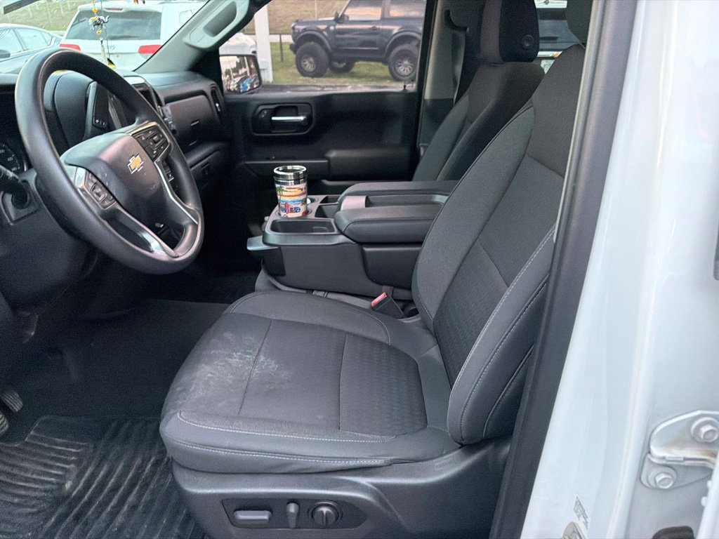 Used 2022 Chevrolet Silverado 1500 Custom w/ Safety Confidence Package RWD image 7