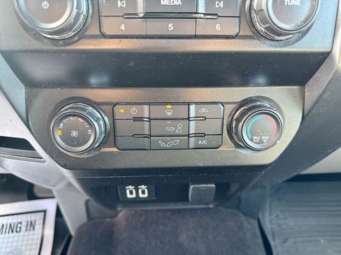 Used 2019 Ford F150 XLT image 18