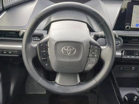 Used 2025 Toyota Prius LE image 13