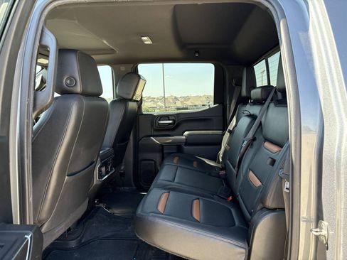 Used 2021 GMC Sierra 1500 AT4 w/ AT4 Value Package AWD/4WD image 10