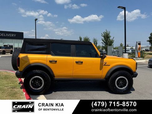 Used 2022 Ford Bronco Badlands AWD/4WD image 8