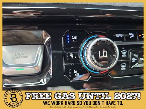 New 2026 GMC Sierra 2500 AT4 w/ Technology Package AWD/4WD image 23