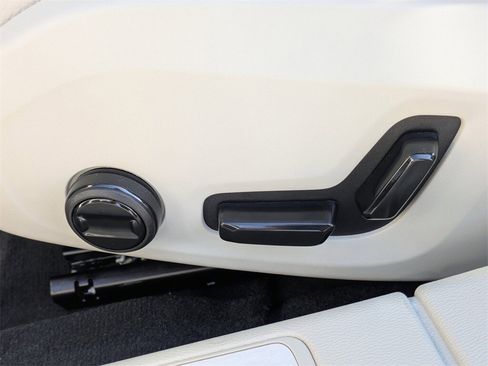 New 2026 Volvo V60 B5 Cross Country Plus w/ Protection Package Premier image 25