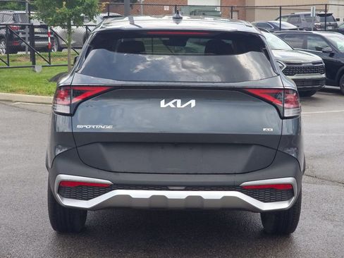 Used 2024 Kia Sportage LX AWD/4WD image 13
