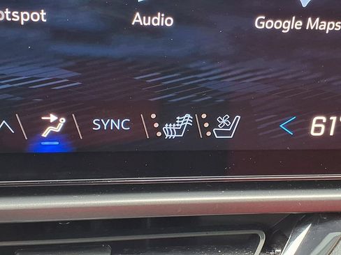Used 2025 Chevrolet Equinox EV RS w/ Convenience Package II FWD image 8