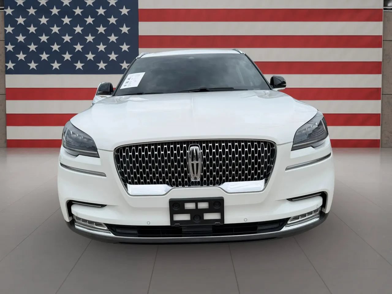 Used 2020 Lincoln Aviator Reserve w/ Elements Package Plus RWD image 2