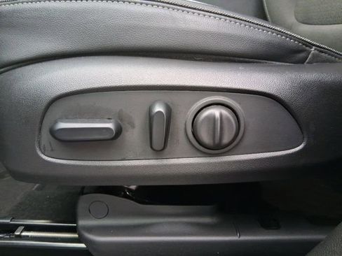 Used 2021 Buick Encore GX Select w/ Sport Touring Package image 13