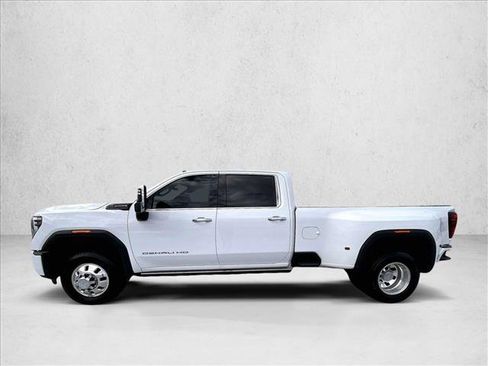 Used 2024 GMC Sierra 3500 Denali Ultimate image 6