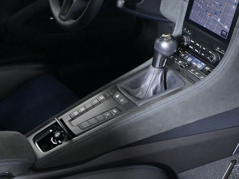 Certified 2024 Porsche 718 Cayman GT4 RS RWD image 22