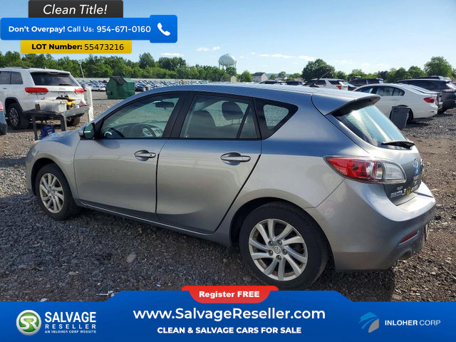 Used 2012 MAZDA MAZDA3 i Touring FWD image 3