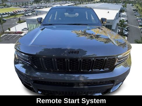 New 2025 Jeep Grand Cherokee L Altitude image 9