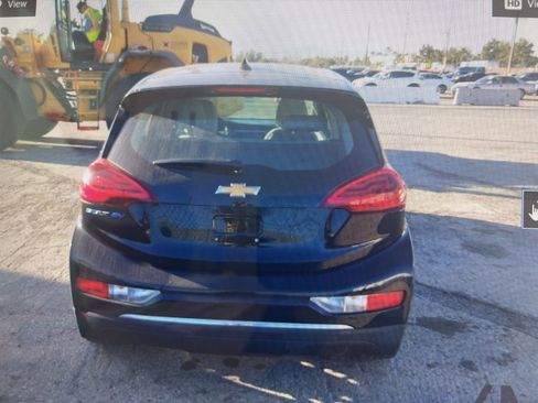 Used 2018 Chevrolet Bolt LT image 17