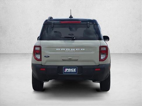 Used 2025 Ford Bronco Sport Outer Banks w/ Outer Banks Tech Package+ AWD/4WD image 6