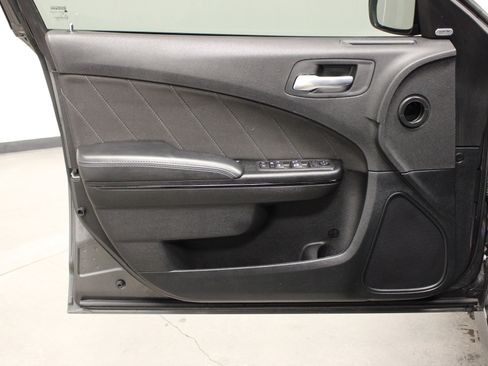 Used 2022 Dodge Charger GT w/ Blacktop Package image 17