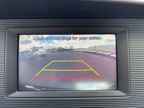 Used 2019 Hyundai Elantra SE w/ Winter Weather Package FWD image 25