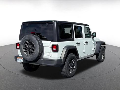 Used 2025 Jeep Wrangler Unlimited Sport AWD/4WD image 12