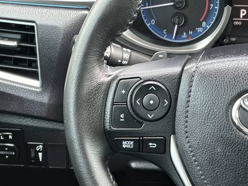 Used 2016 Toyota Corolla S FWD image 20