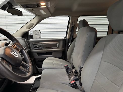 Used 2017 RAM 2500 SLT image 22