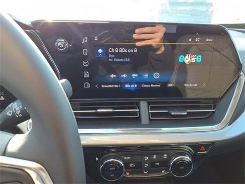 New 2026 Chevrolet Trax LT w/ Driver Confidence Package image 13