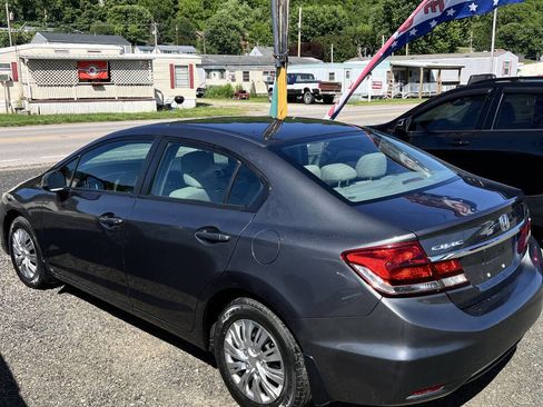 Used 2013 Honda Civic LX image 2