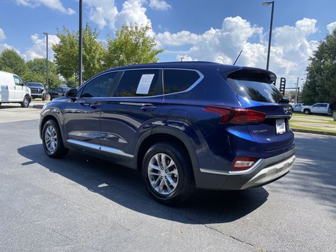 Used 2019 Hyundai Santa Fe SE AWD/4WD image 7