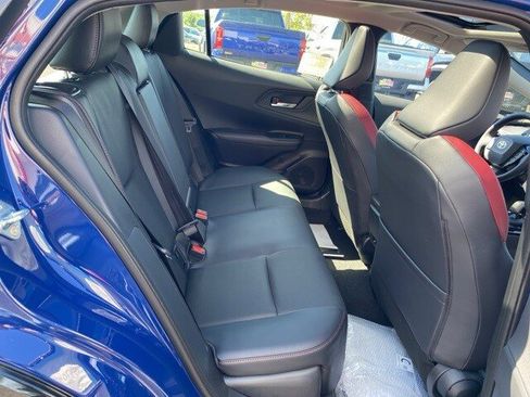 New 2025 Toyota Prius Plug-In Hybrid image 64