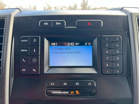 Used 2020 Ford F350 XL w/ Power Equipment Group image 26