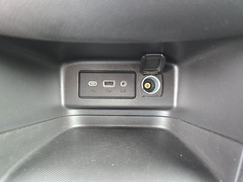 Used 2022 Chevrolet Equinox LT AWD/4WD image 28