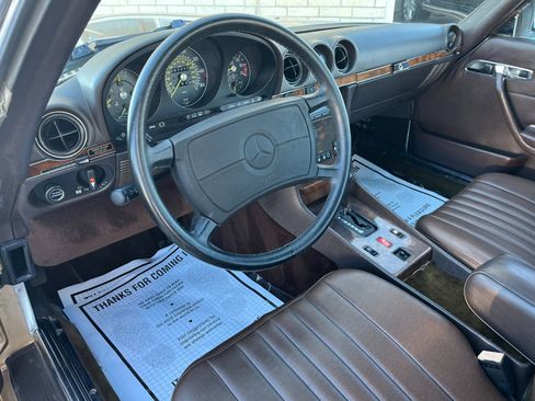 Used 1987 Mercedes-Benz 560 SL image 24