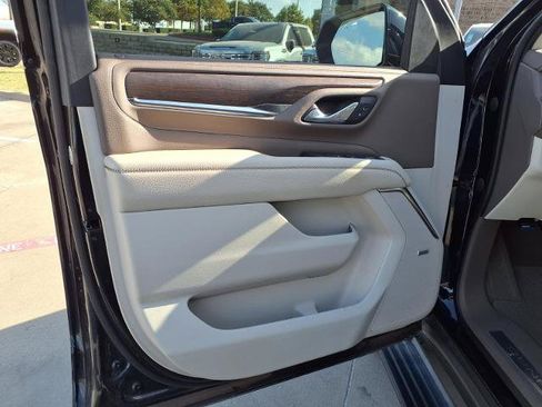 Used 2021 GMC Yukon Denali w/ Denali Premium Package RWD image 21