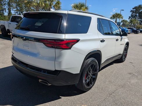 Certified 2023 Chevrolet Traverse Premier w/ Redline Edition image 4
