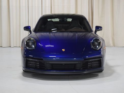 Used 2023 Porsche 911 Carrera S w/ Sport Package image 8