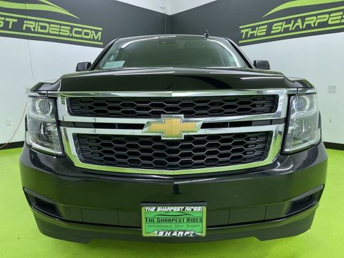 Used 2016 Chevrolet Suburban LT image 3