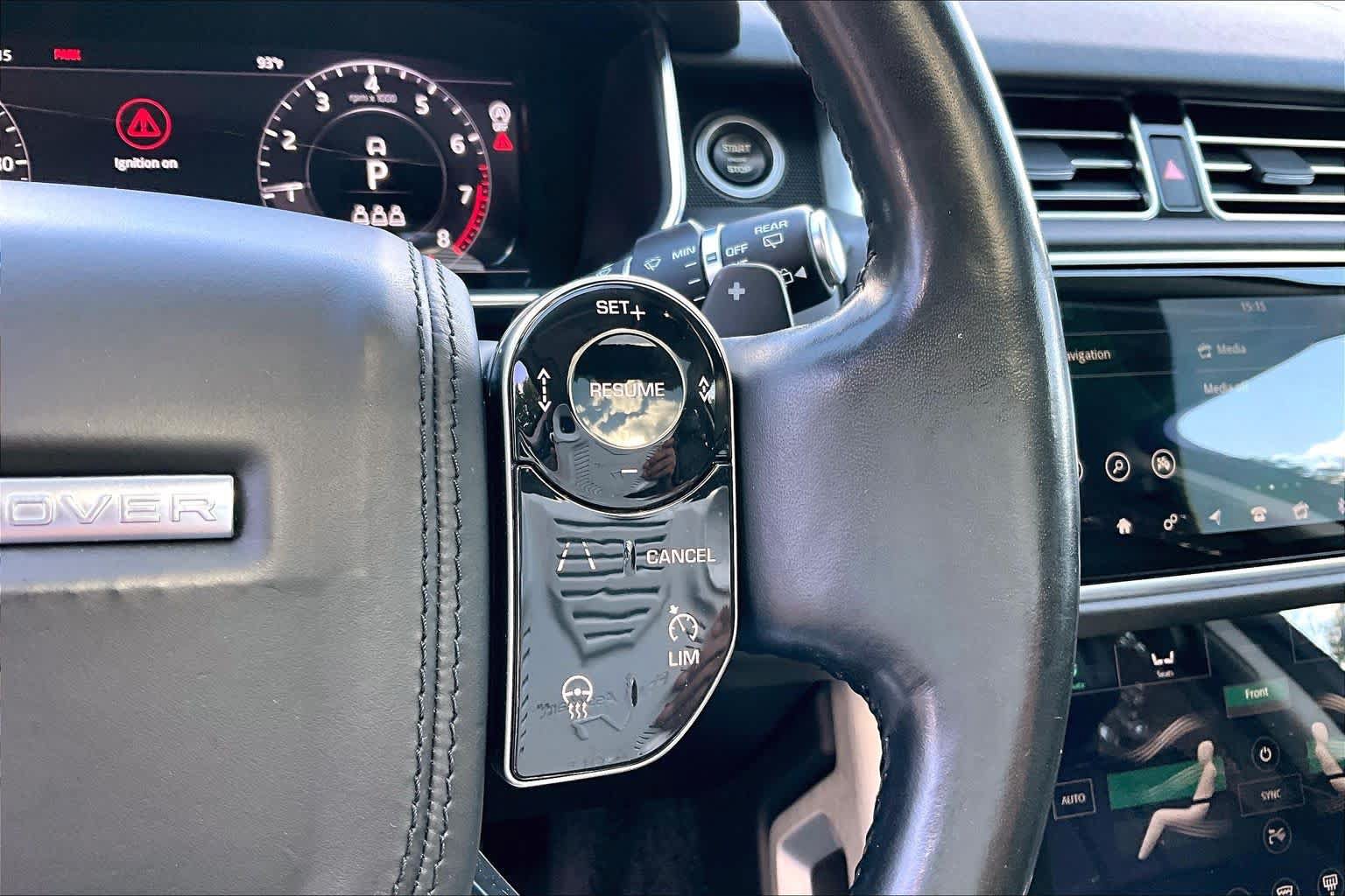 Used 2020 Land Rover Range Rover HSE AWD/4WD image 24