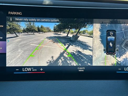 Certified 2023 BMW iX xDrive50 w/ Sport Package AWD/4WD image 26