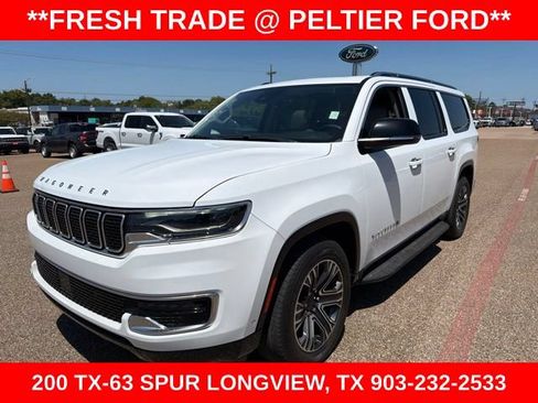 Used 2024 Jeep Wagoneer L 4WD w/ Premium Group I image 7