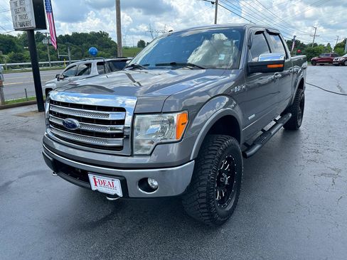 Used 2014 Ford F150 Lariat w/ Lariat Chrome Package AWD/4WD image 8