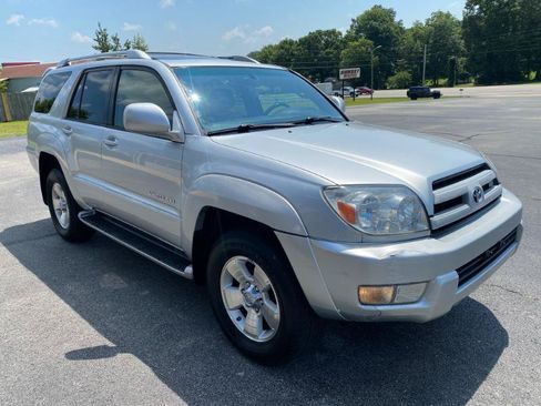 Used 2004 Toyota 4Runner Limited AWD/4WD image 7