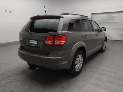 Used 2020 Dodge Journey SE w/ SE Popular Equipment Group image 9