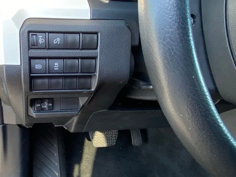 Used 2024 Toyota Tacoma TRD Off-Road image 12