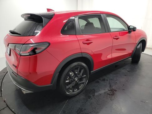 Certified 2025 Honda HR-V Sport image 9