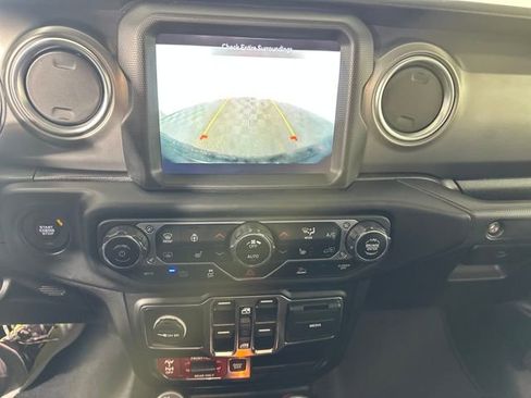 Used 2022 Jeep Wrangler Unlimited Rubicon 4xe w/ Cold Weather Group image 22