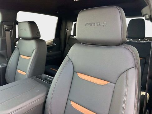New 2026 GMC Sierra 1500 AT4 w/ AT4 Premium Package AWD/4WD image 20
