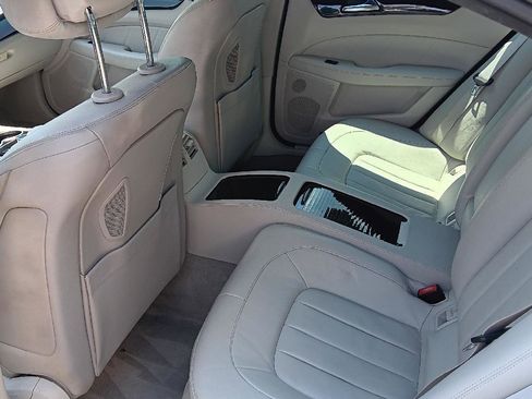 Used 2016 Mercedes-Benz CLS 400 w/ Premium 1 Package image 6