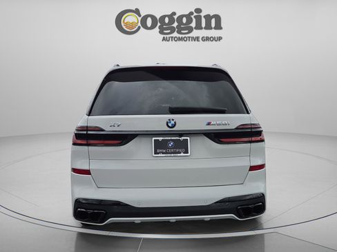 Used 2025 BMW X7 M60i w/ Climate Comfort Package AWD/4WD image 4