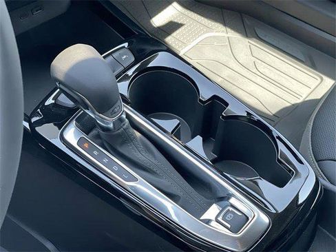 New 2025 Chevrolet Trax ACTIV w/ Driver Confidence Package image 18