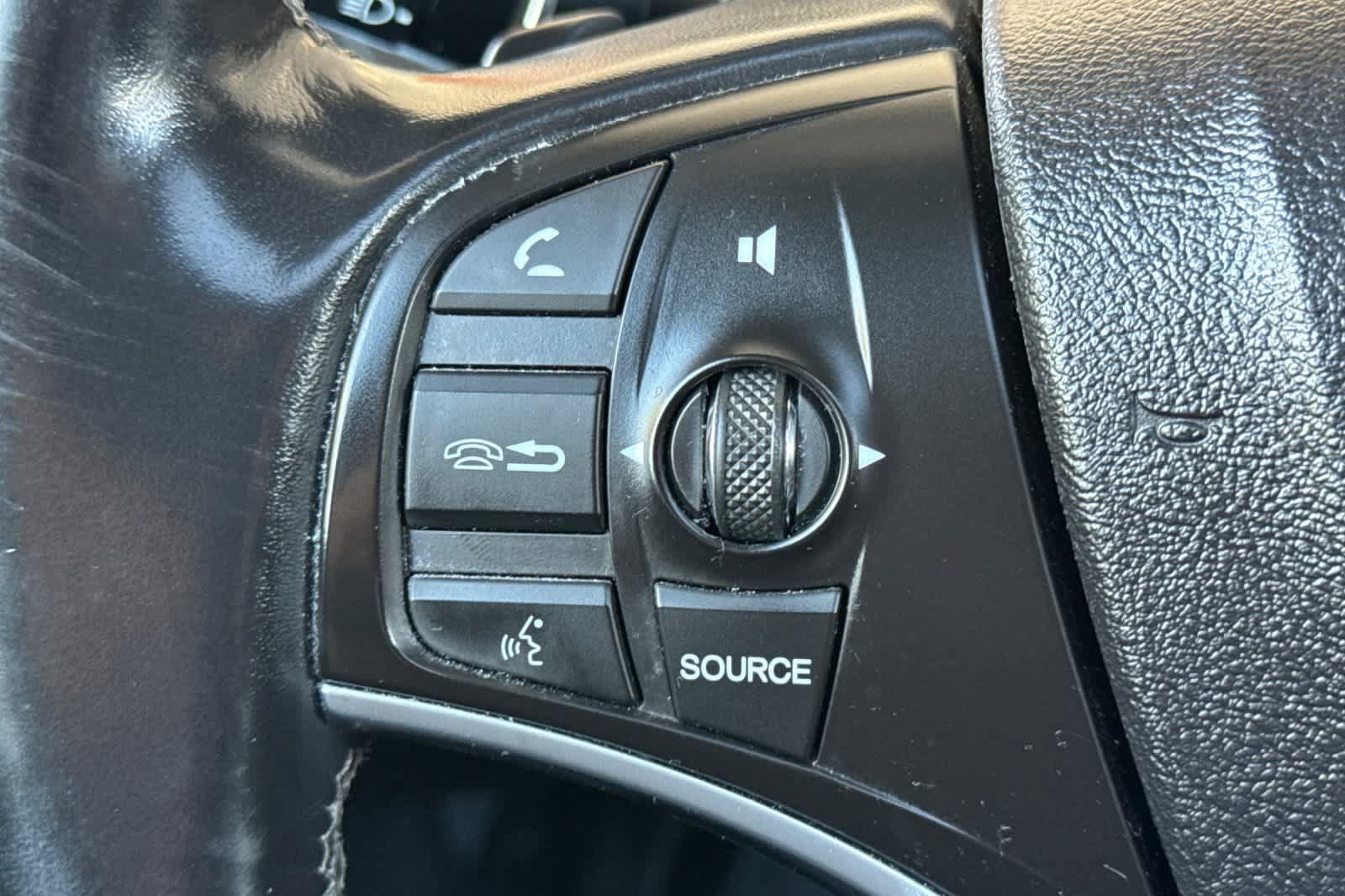 Used 2020 Acura MDX w/ Technology Package AWD/4WD image 28