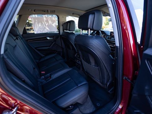 Used 2019 Audi Q5 2.0T Premium Plus w/ Premium Plus Package image 27