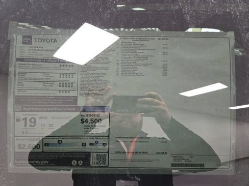 New 2026 Toyota Tundra Limited AWD/4WD image 7